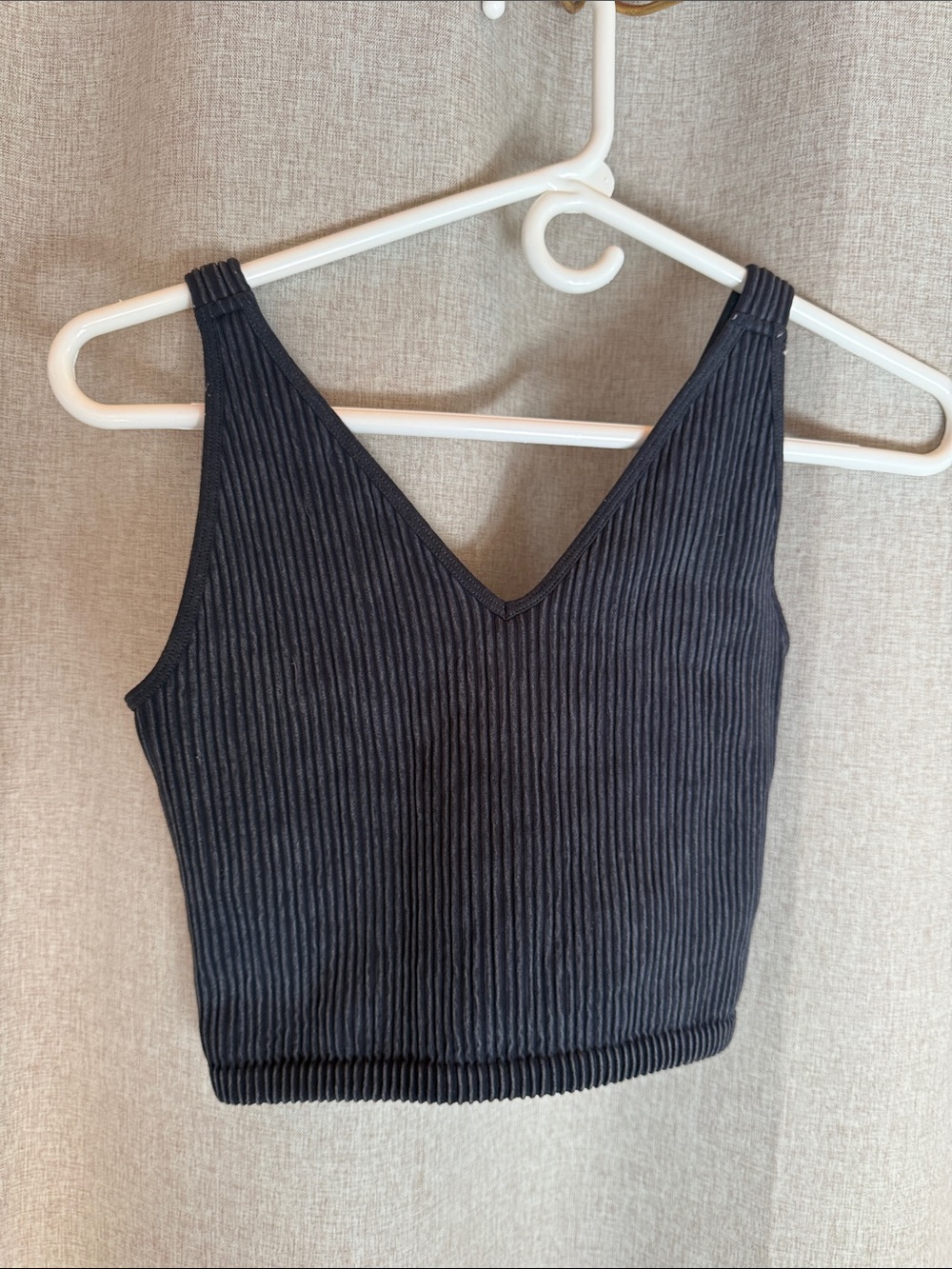 90 Degree By Reflex Black Ribbed V-Neck Crop Tank
